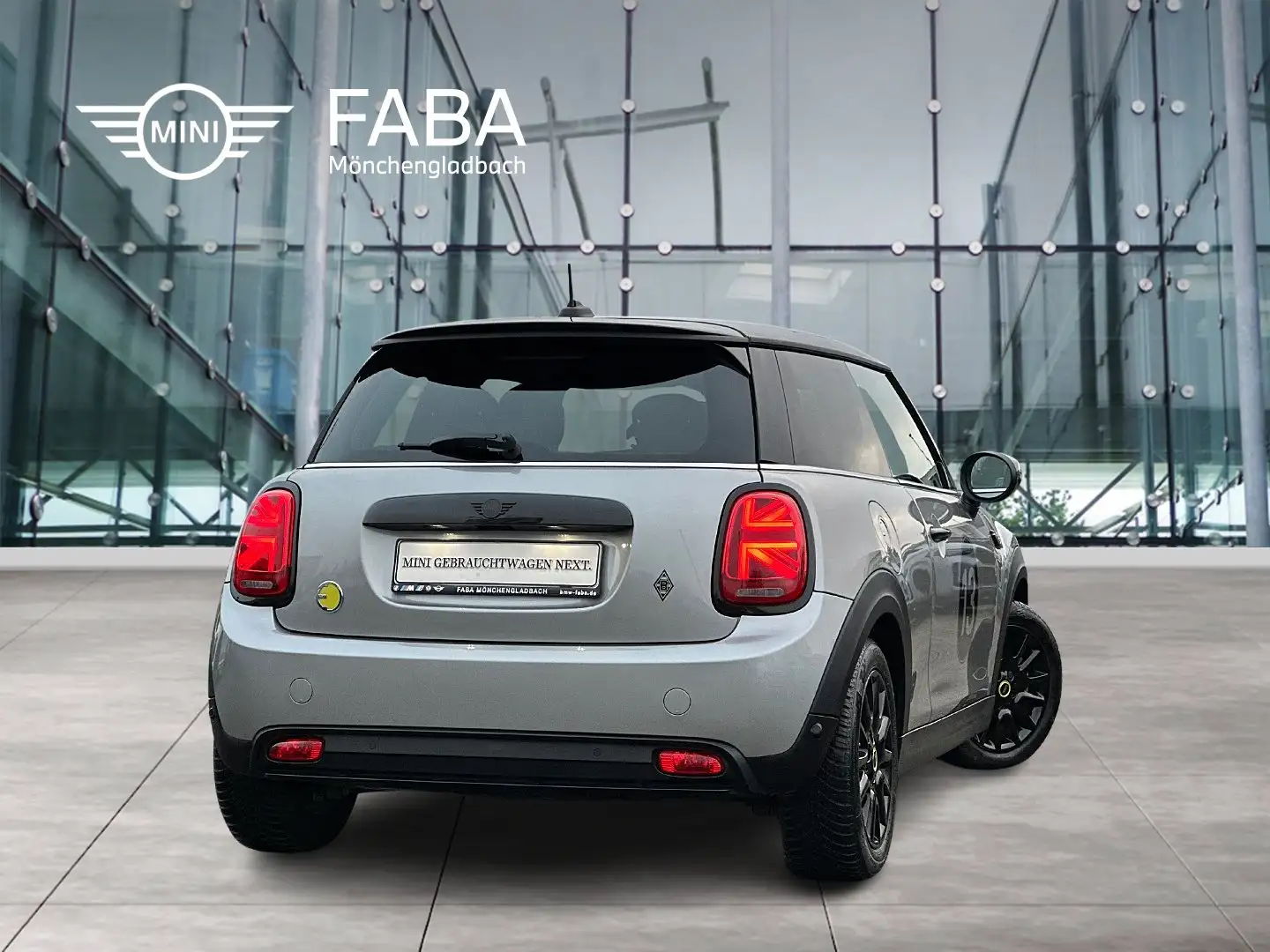 MINI Cooper SE Classic Trim DAB LED Navi Tempomat Klimaaut. Grau - 2