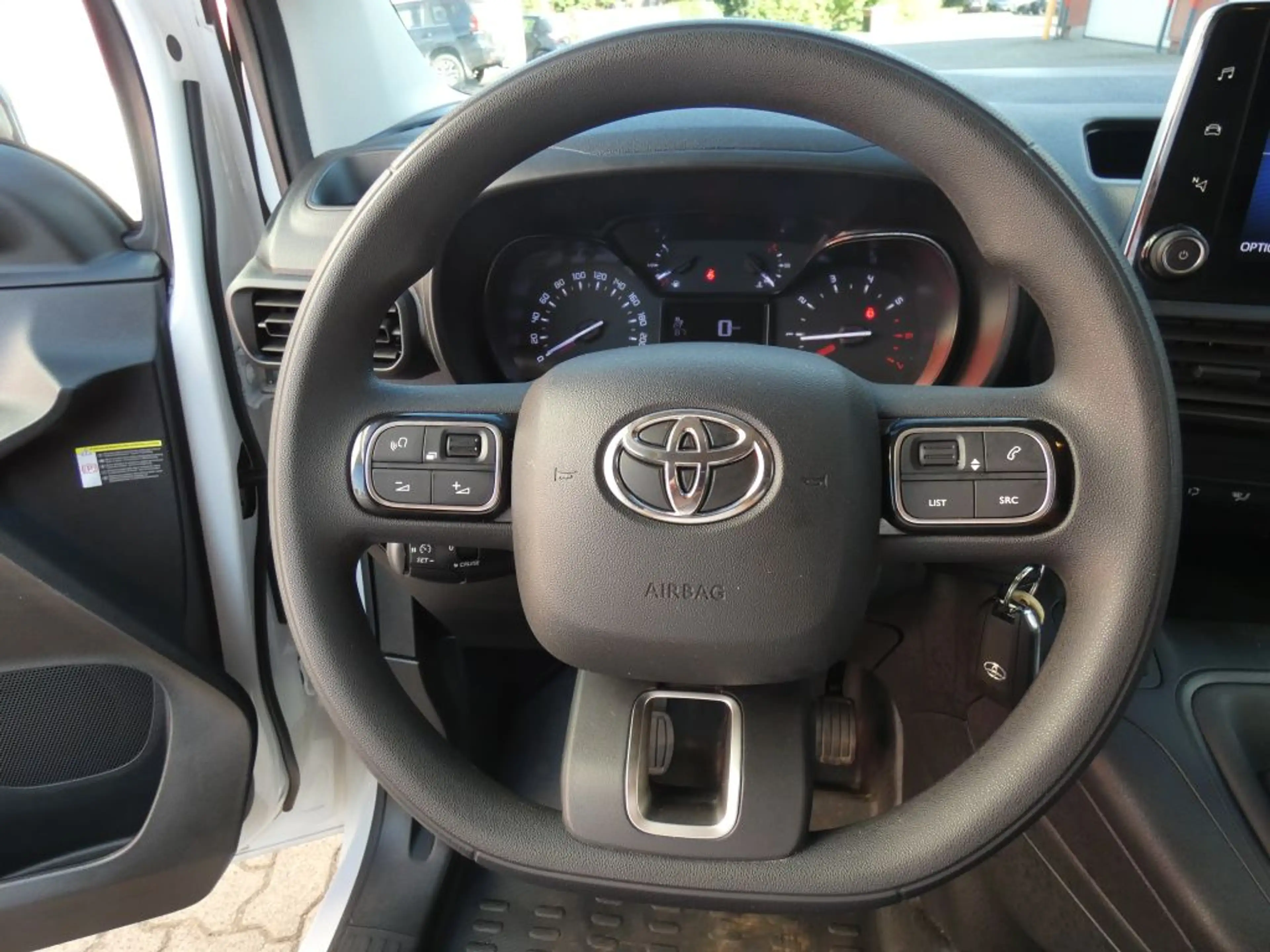 Toyota Proace City L2 1,5-l D-4D S&S Meister — photo 15