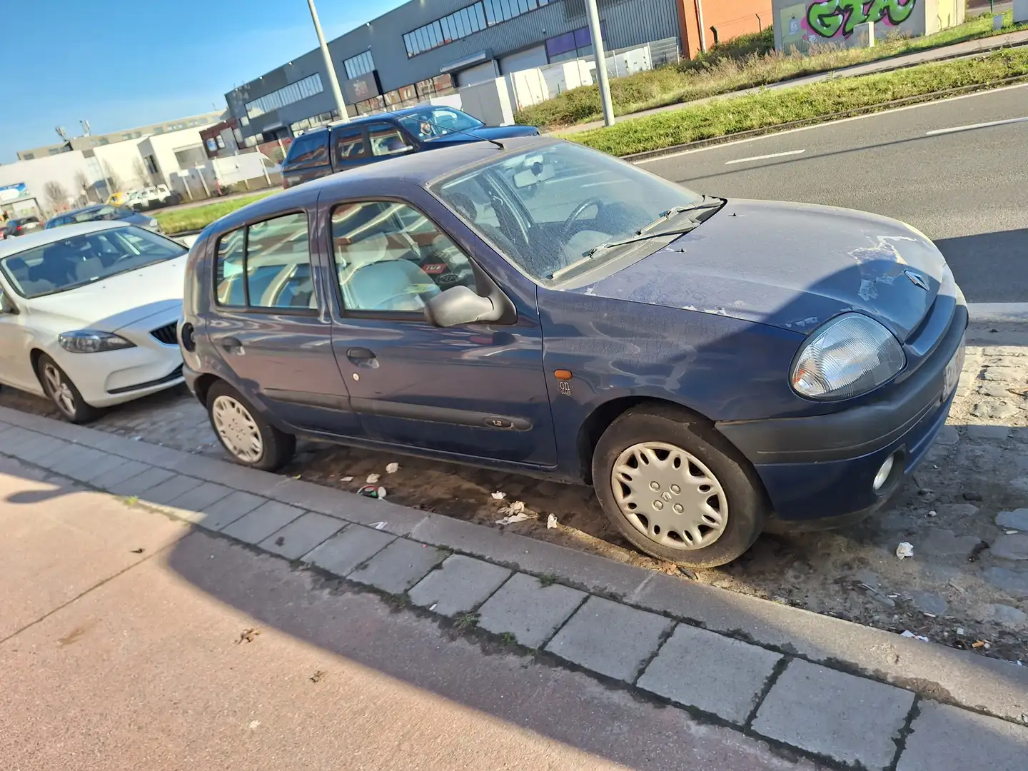 Renault Clio 1.2i Base Blauw - 2