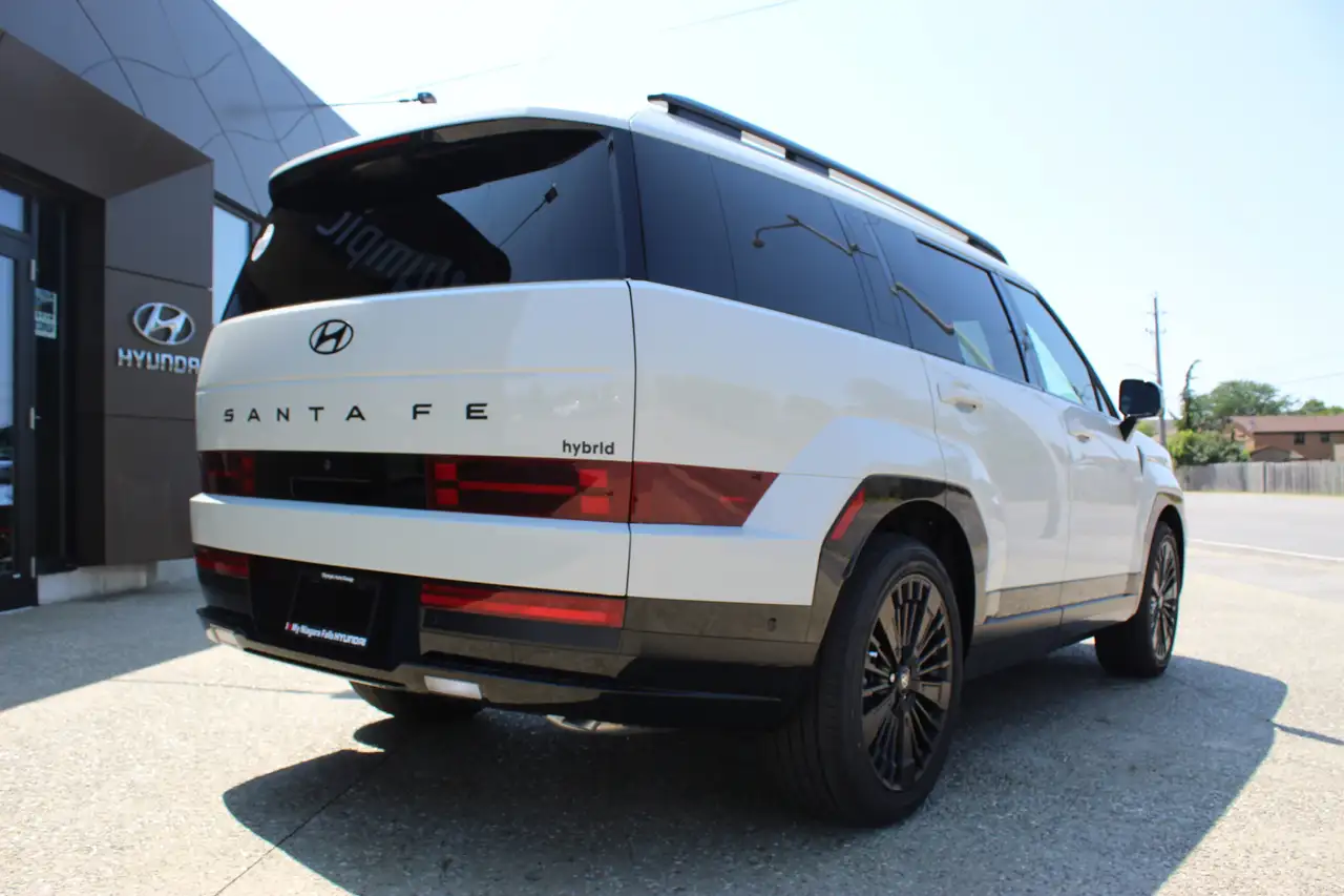 Hyundai SANTA FE photo Hyundai SANTA FE