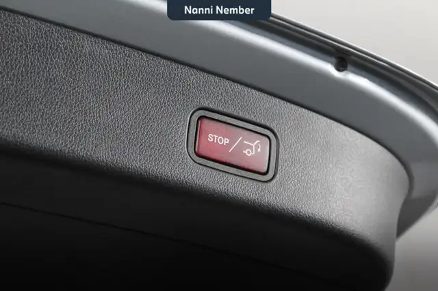Mercedes-Benz GLC view 24