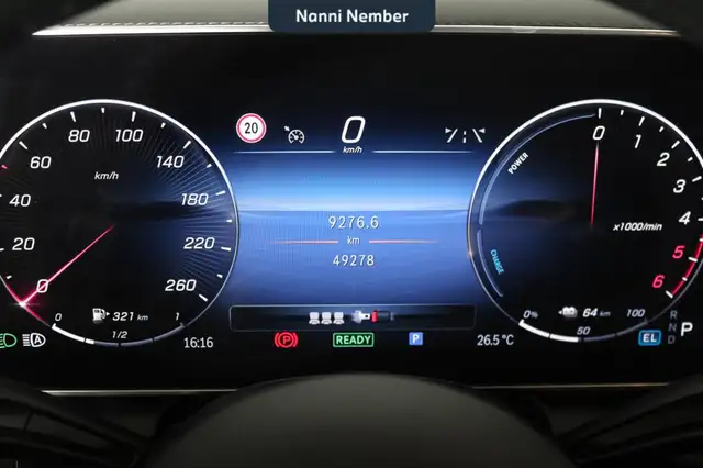 Mercedes-Benz GLC view 9