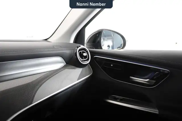 Mercedes-Benz GLC view 21