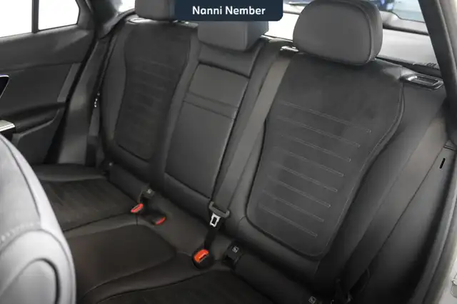 Mercedes-Benz GLC view 15
