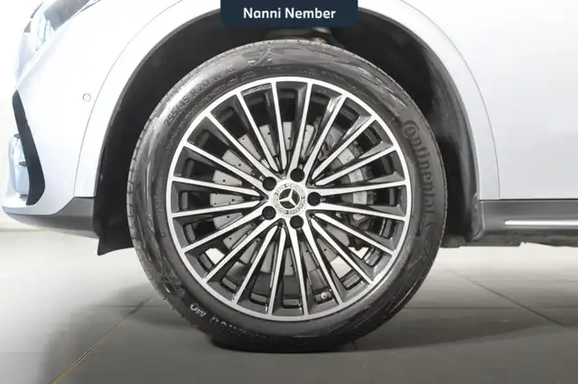Mercedes-Benz GLC view 7
