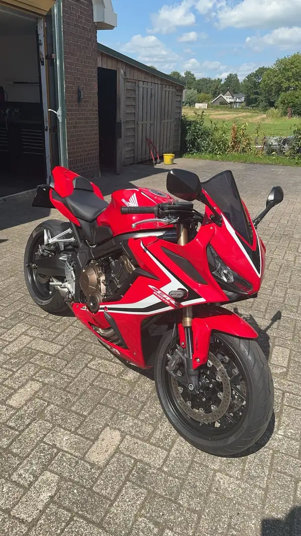 Honda CBR 650 Honda CBR 650R Rood - 1