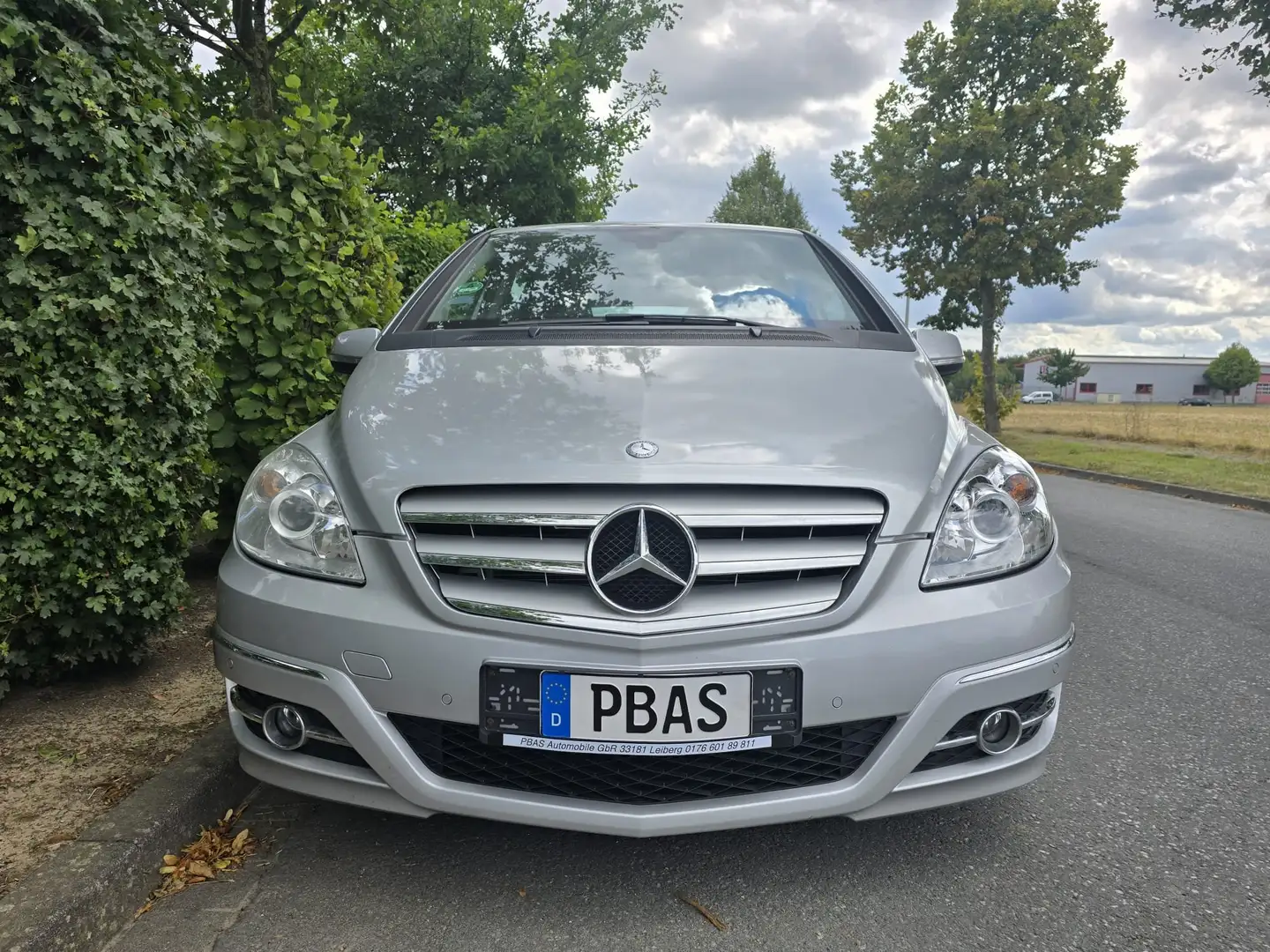 Mercedes-Benz B 150 Silber - 2