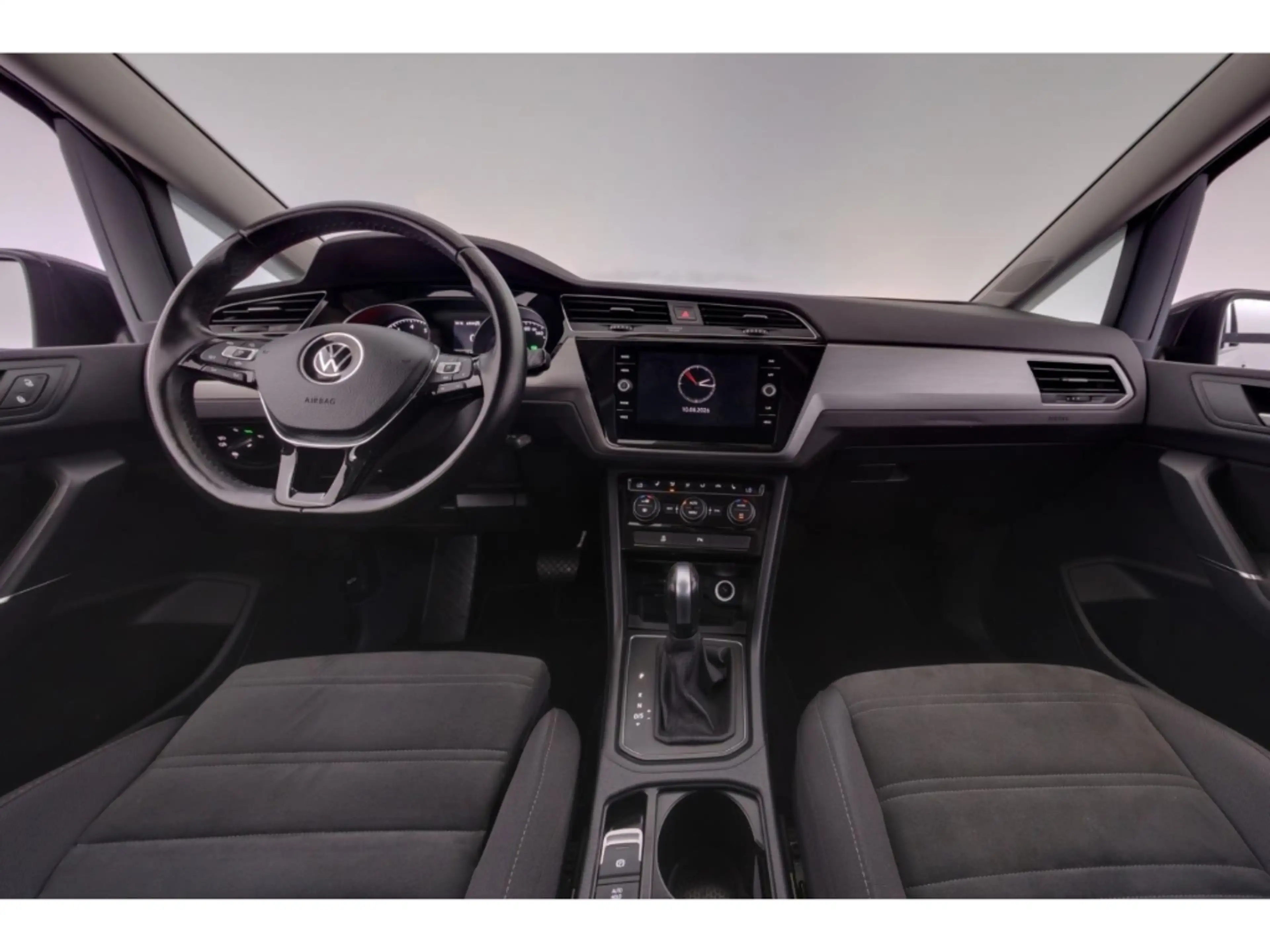 Volkswagen Touran 1.5TSI DSG Comfortline+NAVI+TEMPO+PDC+SHZ — photo 10