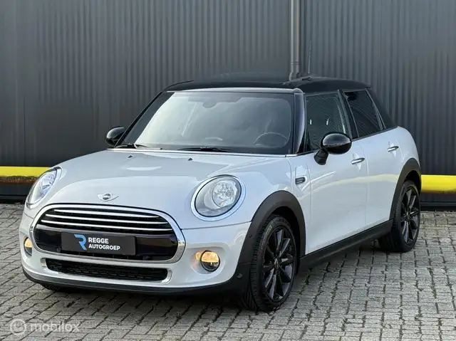2015 Mini Hatch in Grey for sale