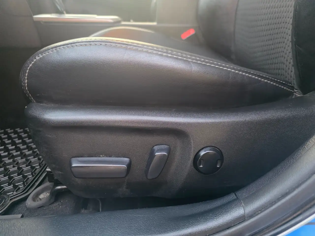 Toyota Camry снимка Toyota Camry