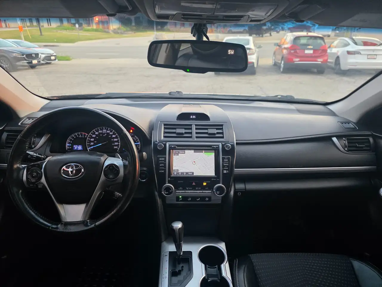 Toyota Camry снимка Toyota Camry
