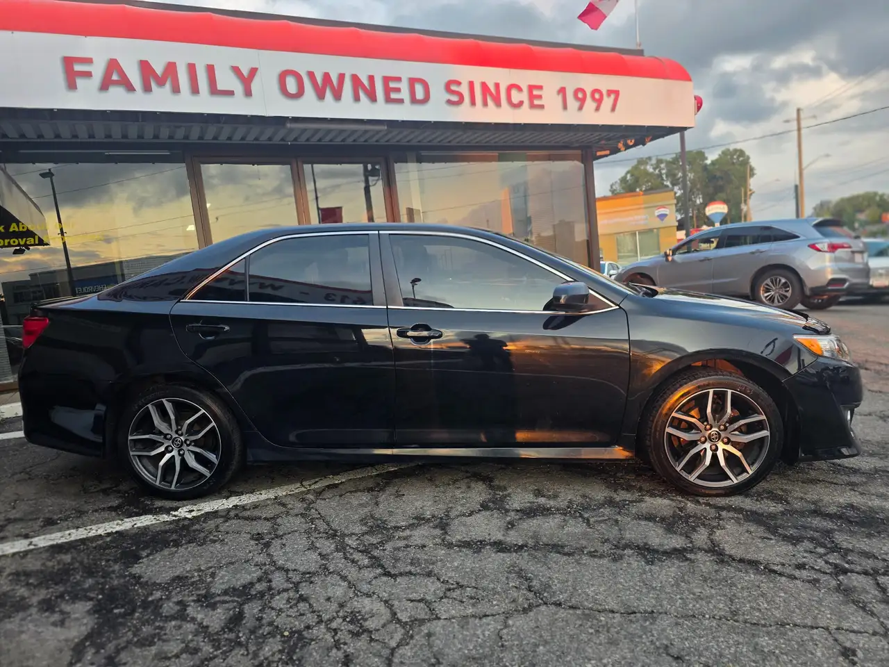 Toyota Camry снимка Toyota Camry