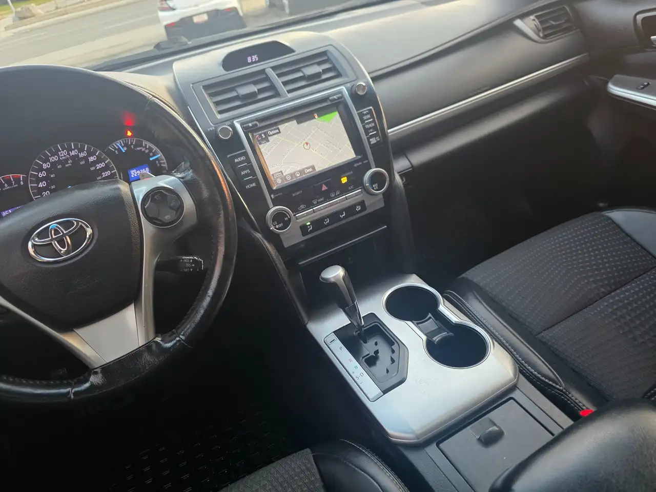 Toyota Camry снимка Toyota Camry