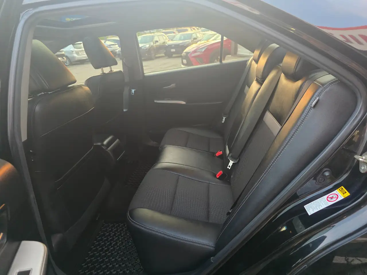 Toyota Camry снимка Toyota Camry