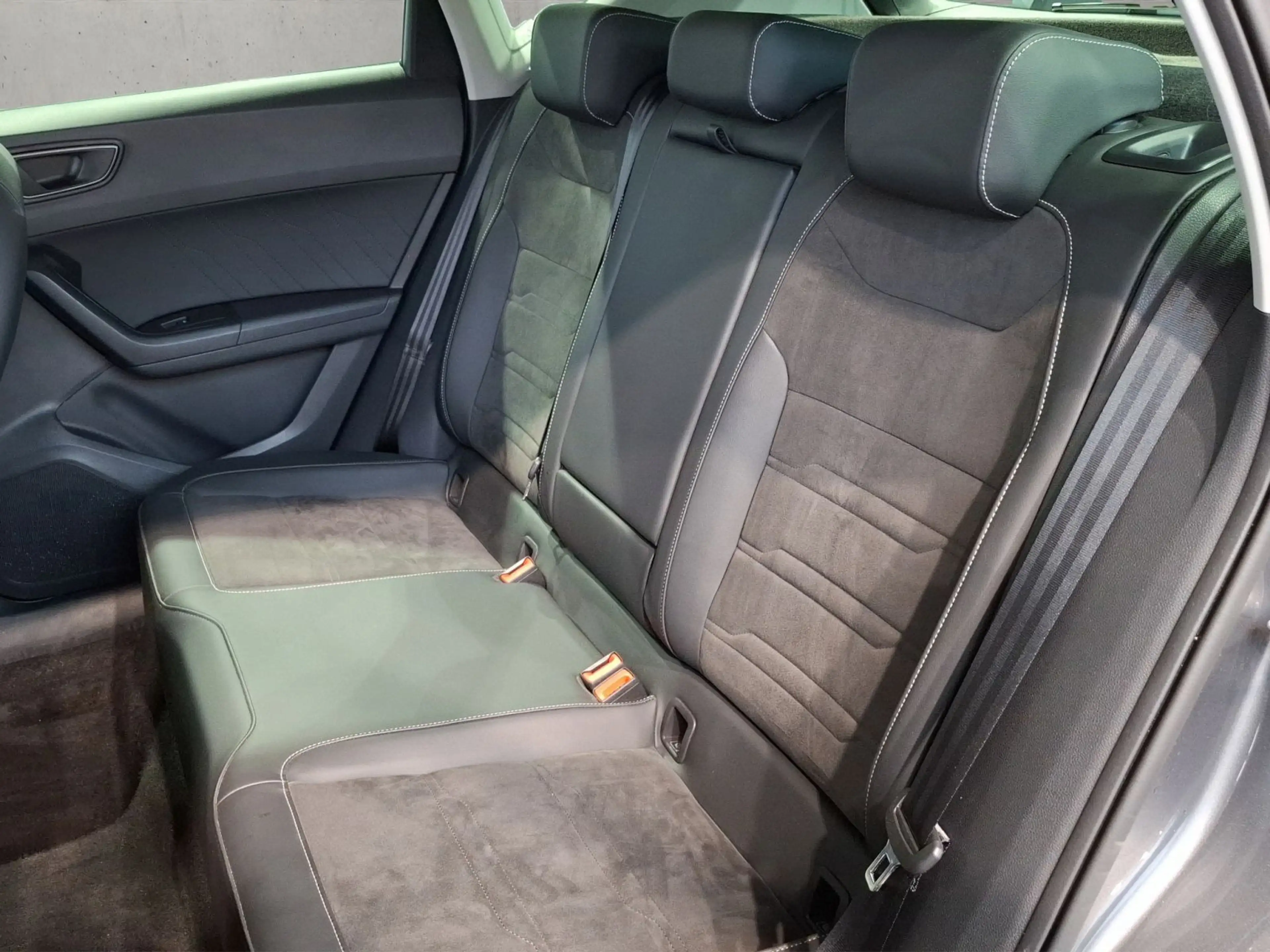 SEAT Ateca Style 1.5 TSI Style Allwetterreifen, Sitzh — photo 14