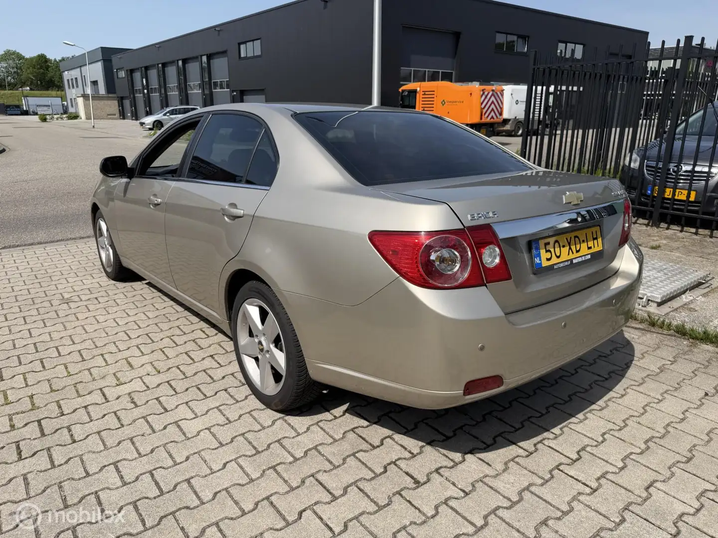 Chevrolet Epica 2.0i Executive Beige - 2