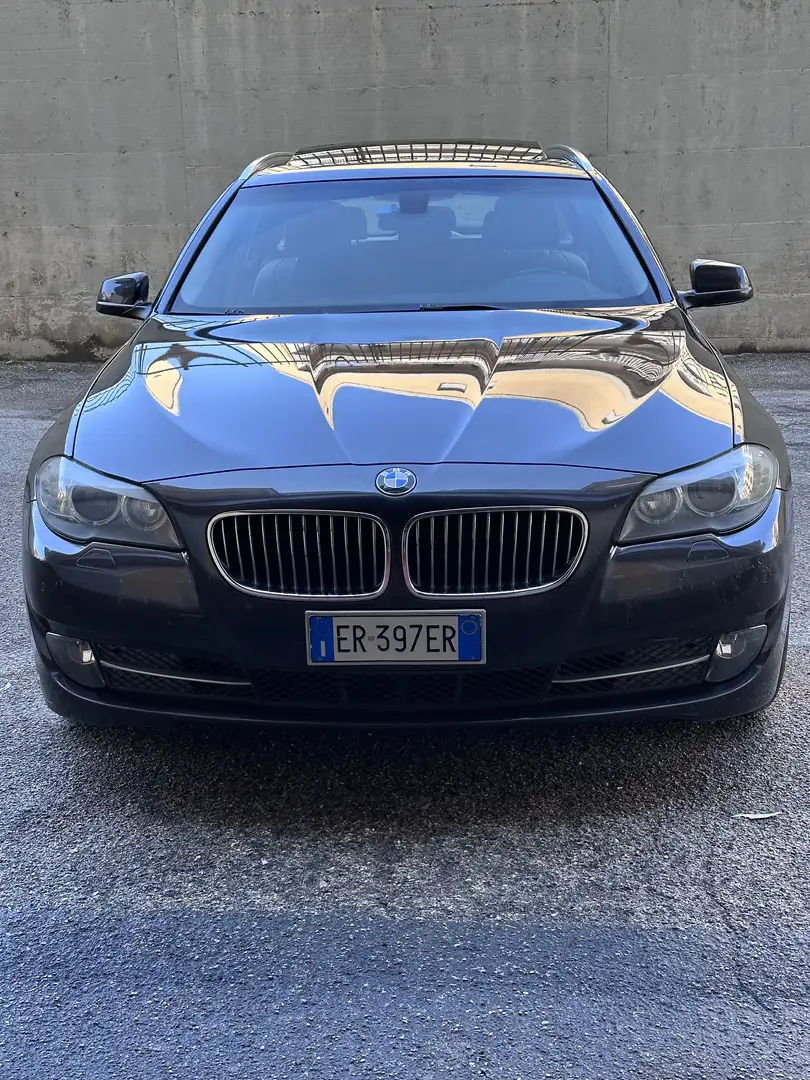 BMW 525 525d Touring 2.0 Business 218cv auto - 1