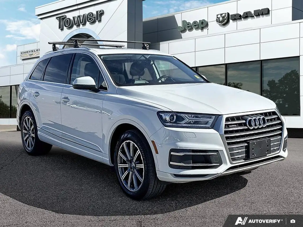 Audi Q7 снимка Audi Q7