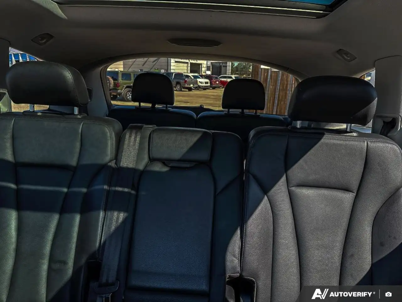 Audi Q7 снимка Audi Q7