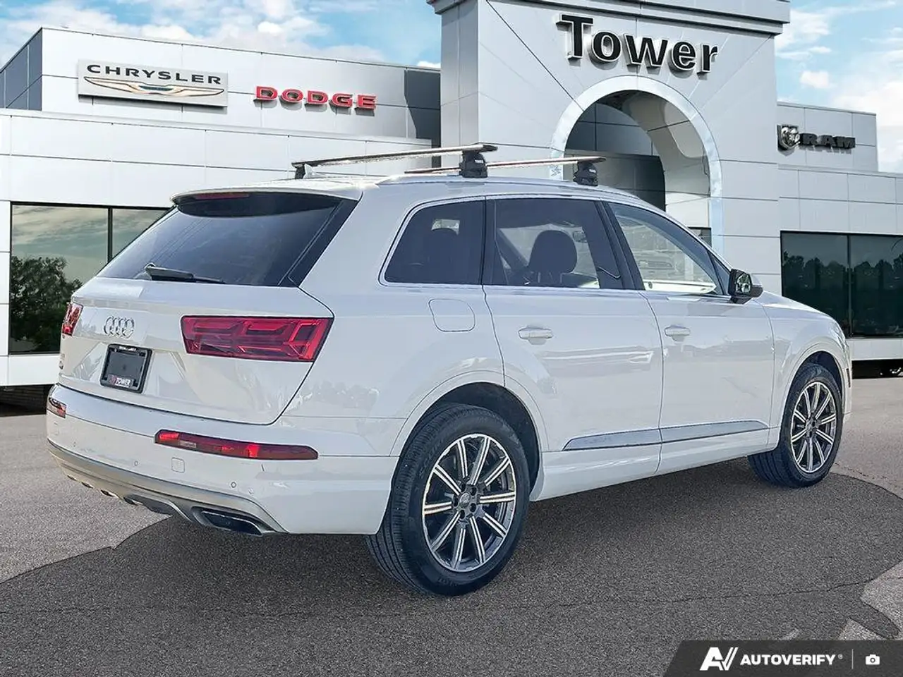 Audi Q7 снимка Audi Q7