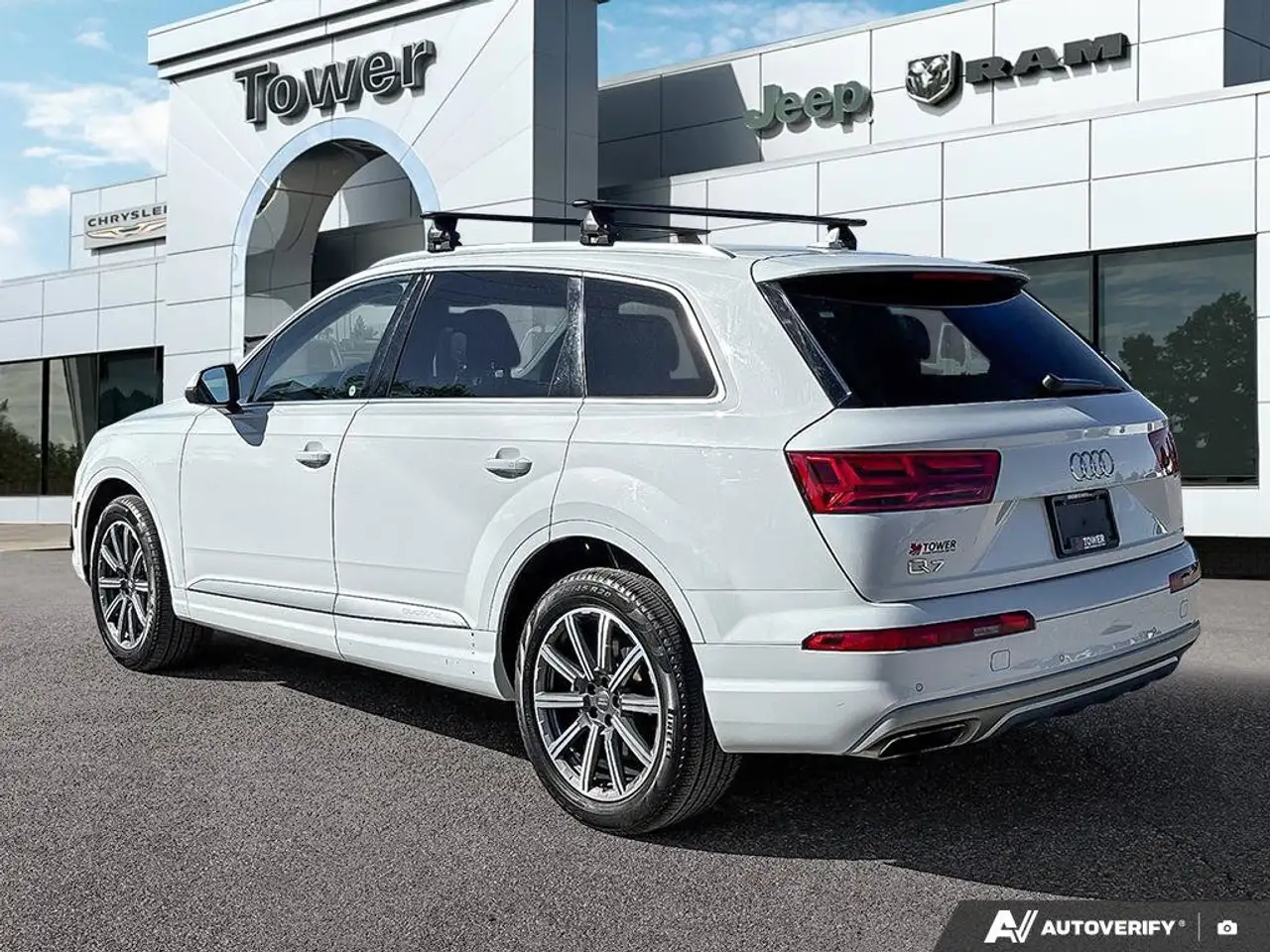 Audi Q7 снимка Audi Q7