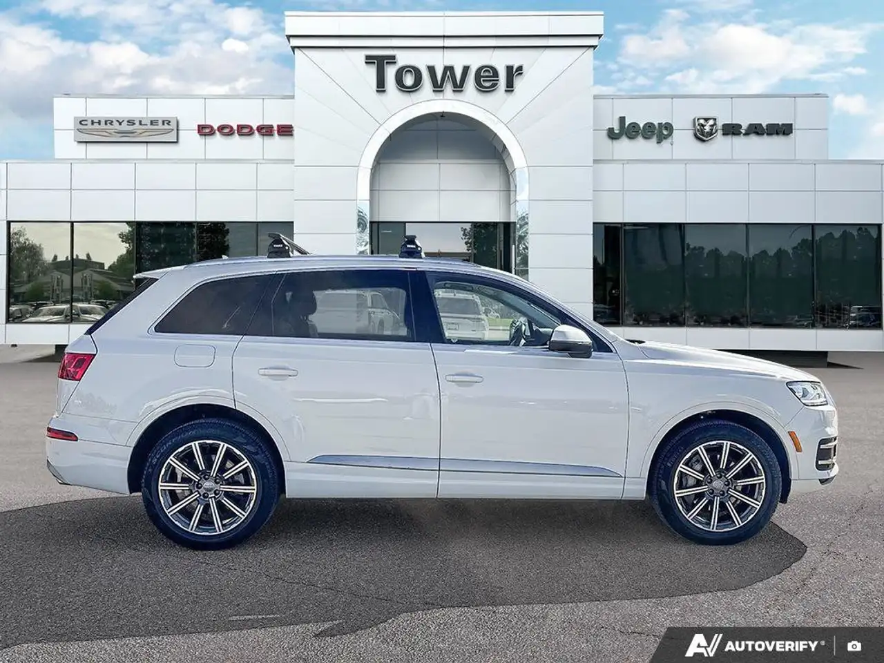 Audi Q7 снимка Audi Q7