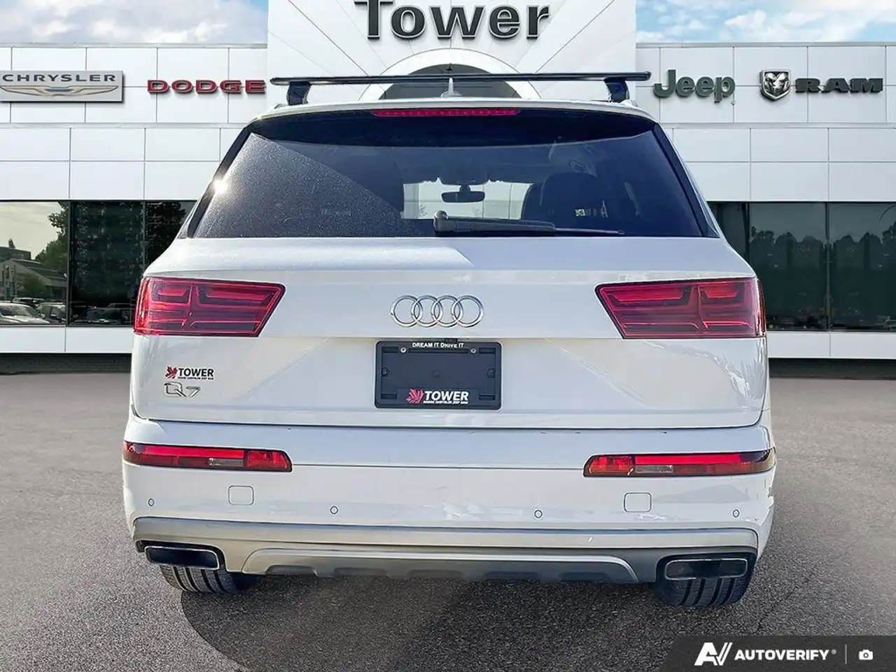 Audi Q7 снимка Audi Q7