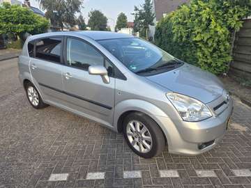 Corolla Verso 1.8 VVT-i Dynamic