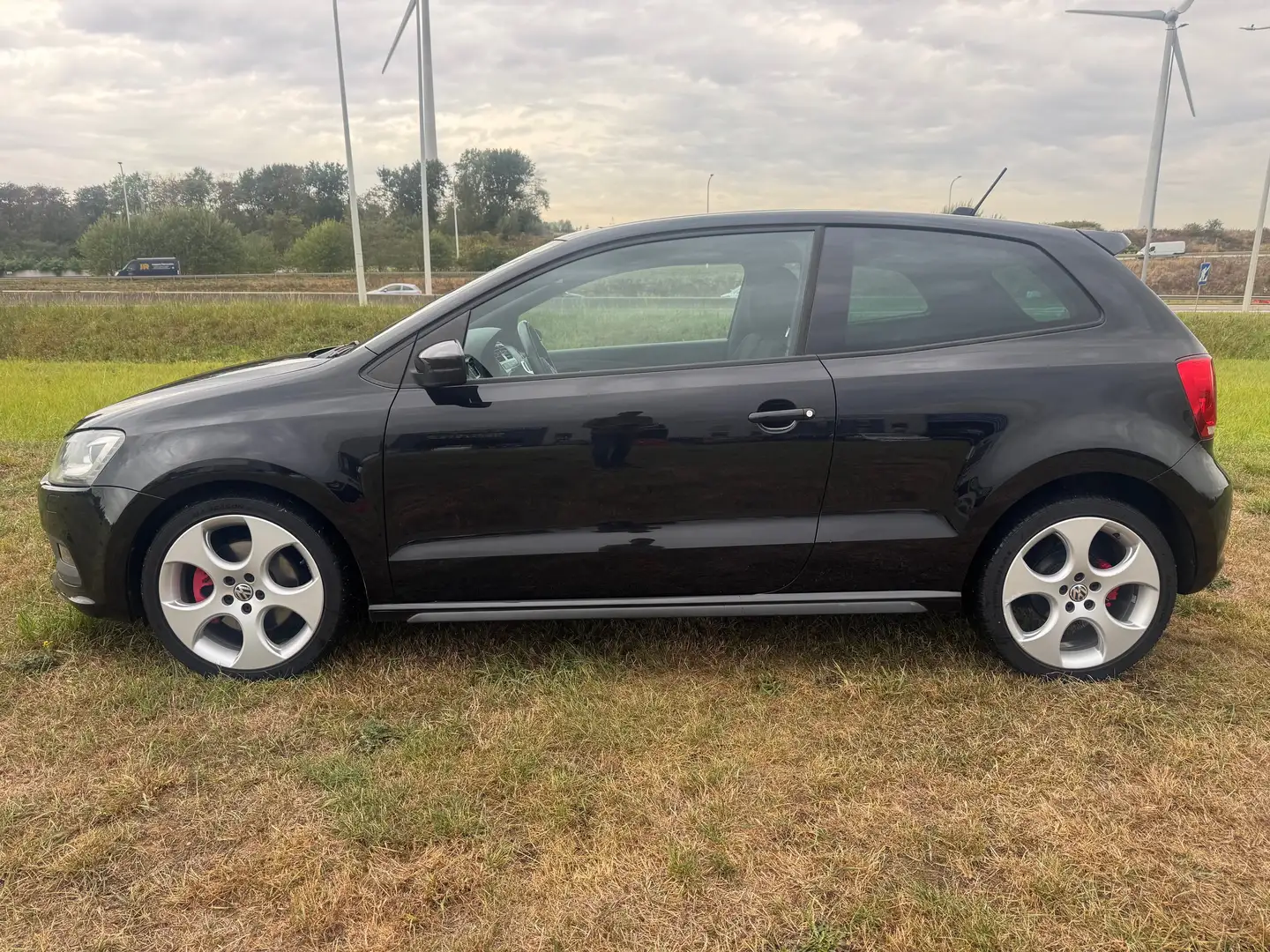 Volkswagen Polo 1.4 GTi DSG Zwart - 2