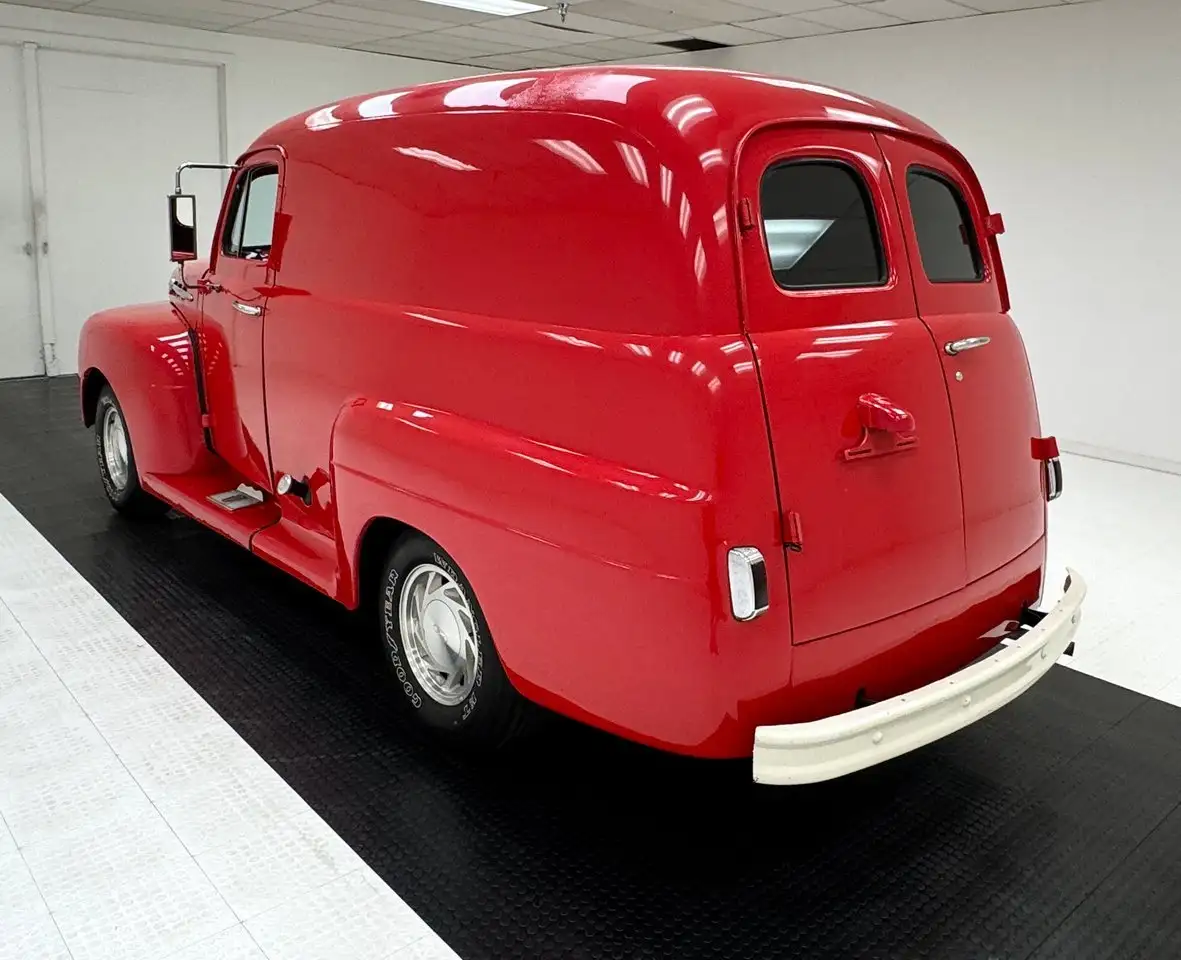 Ford F 100 Panel Delivery Truck, foto 3