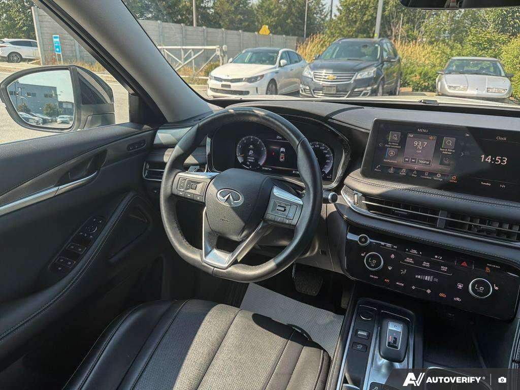used 2025 INFINITI QX60 car, priced at $39,745