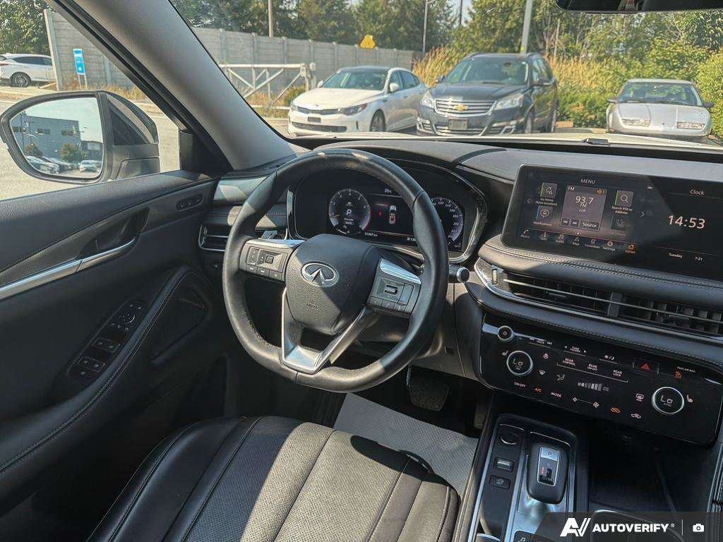 used 2025 INFINITI QX60 car, priced at $38,745