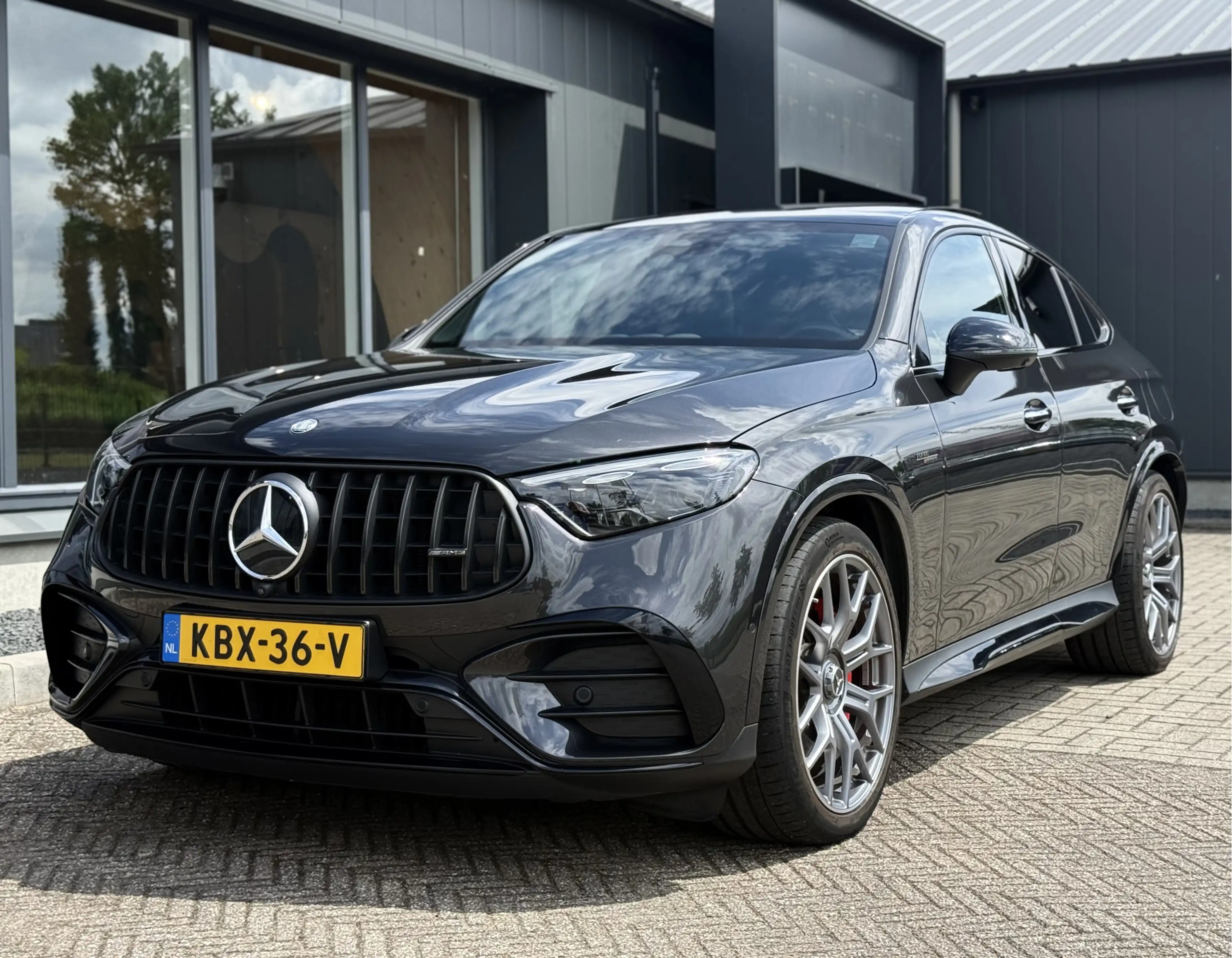 Mercedes-Benz GLC 63 AMG Coupé S E Performance Night Edition — photo 7