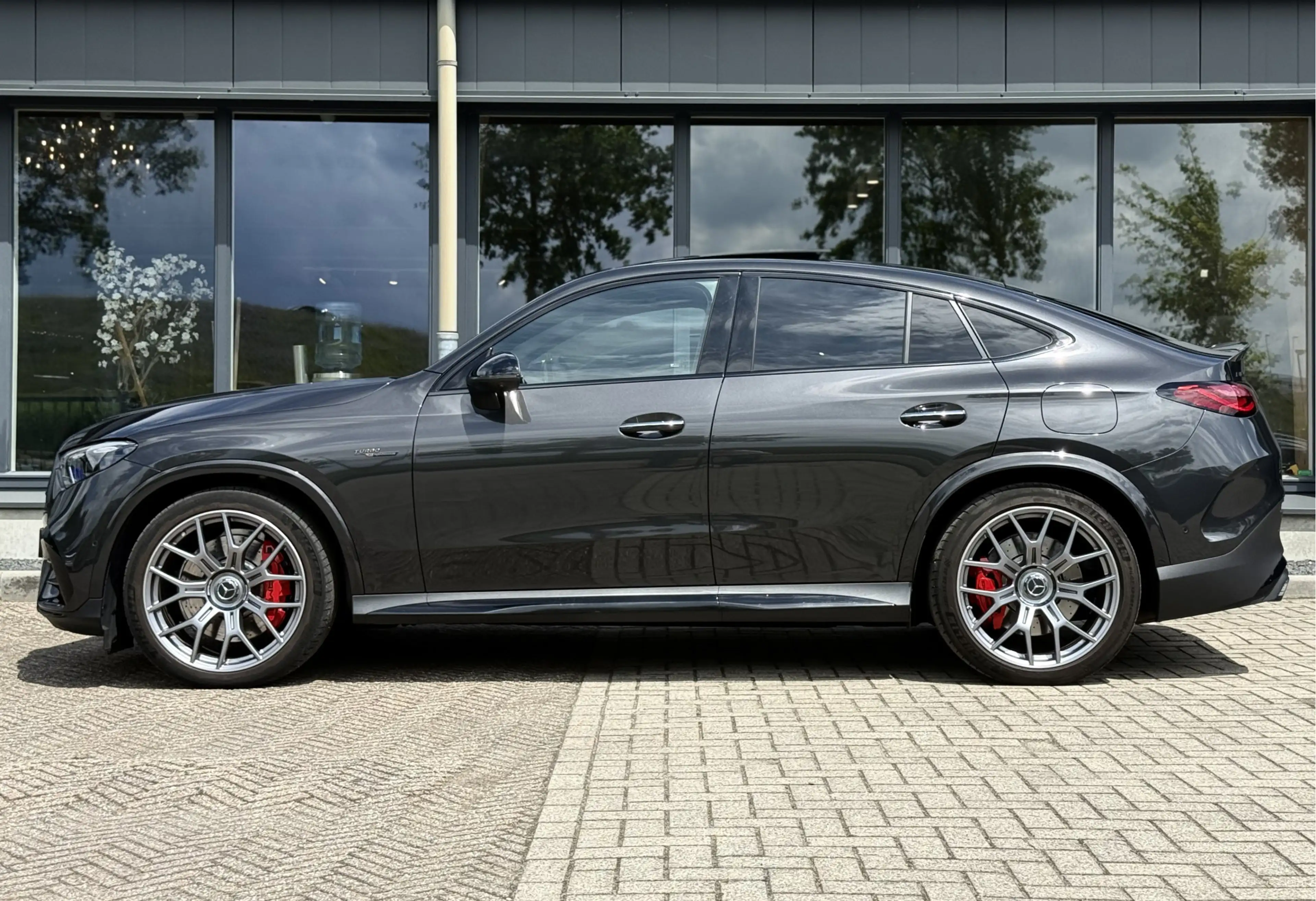 Mercedes-Benz GLC 63 AMG Coupé S E Performance Night Edition — photo 8