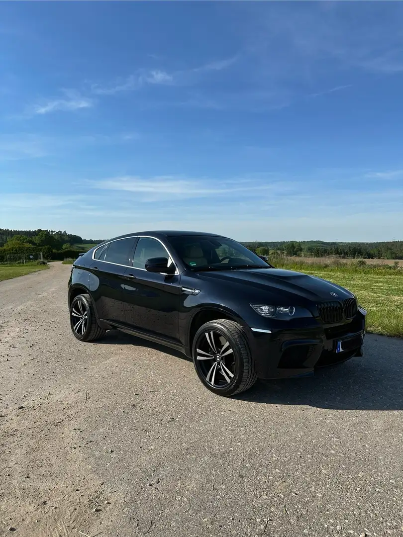 BMW X6 M mit neuem Motor ( 2 Jahre Garantie) Schwarz - 1