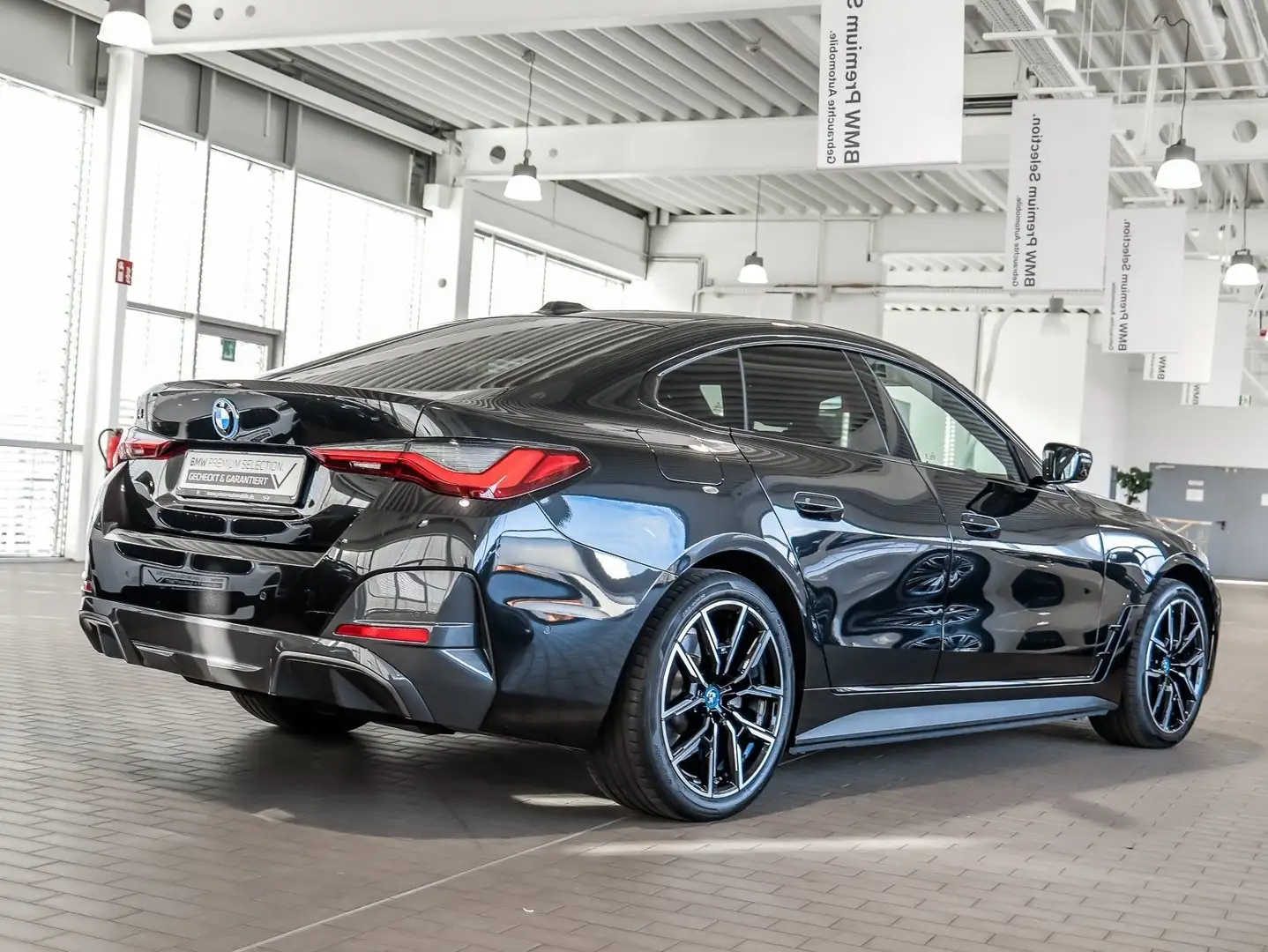 BMW i4 eDrive40 GranCoupé MSport LiveCockpit Kamera Hifi Schwarz - 2