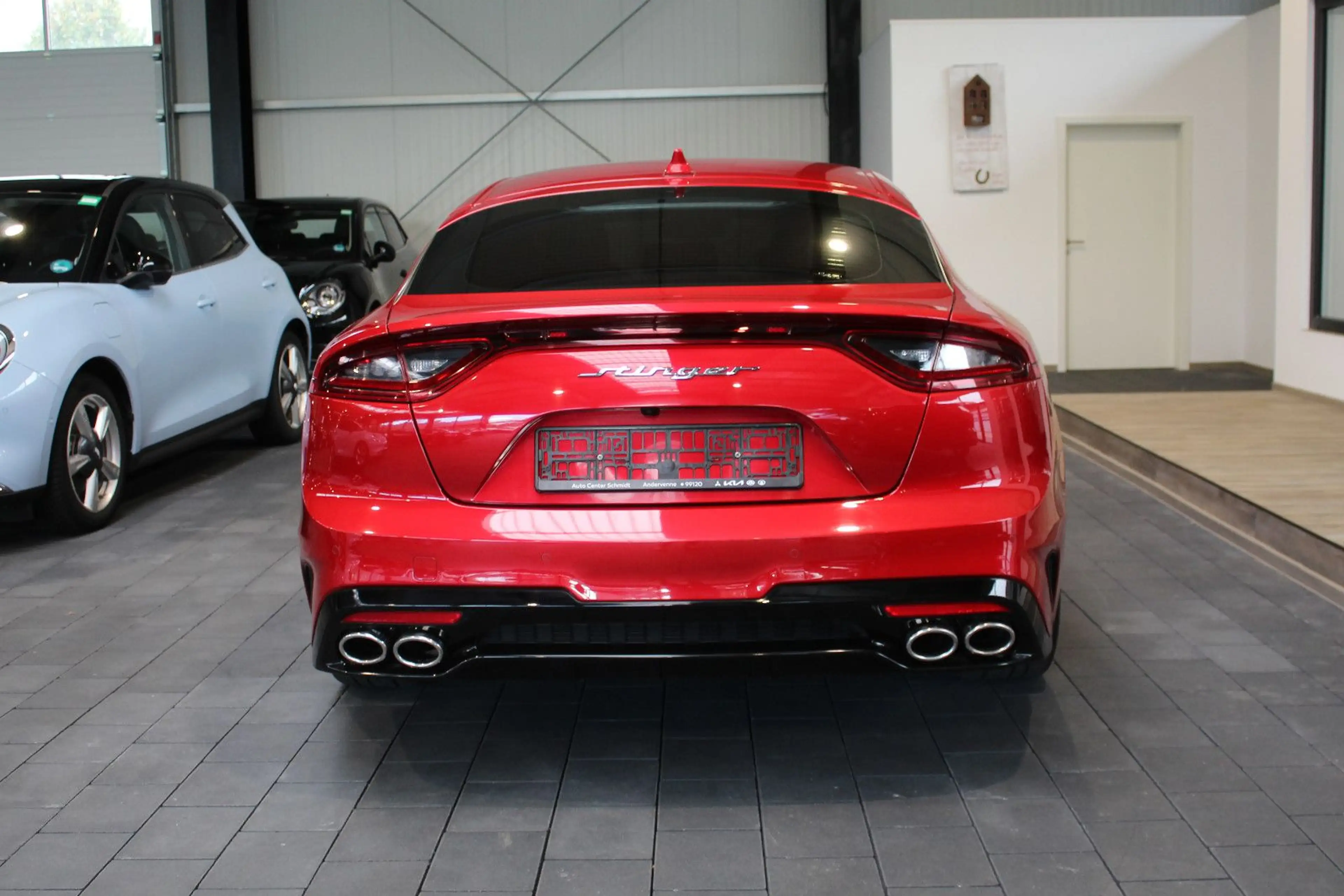 Kia Stinger GT 4WD — photo 5