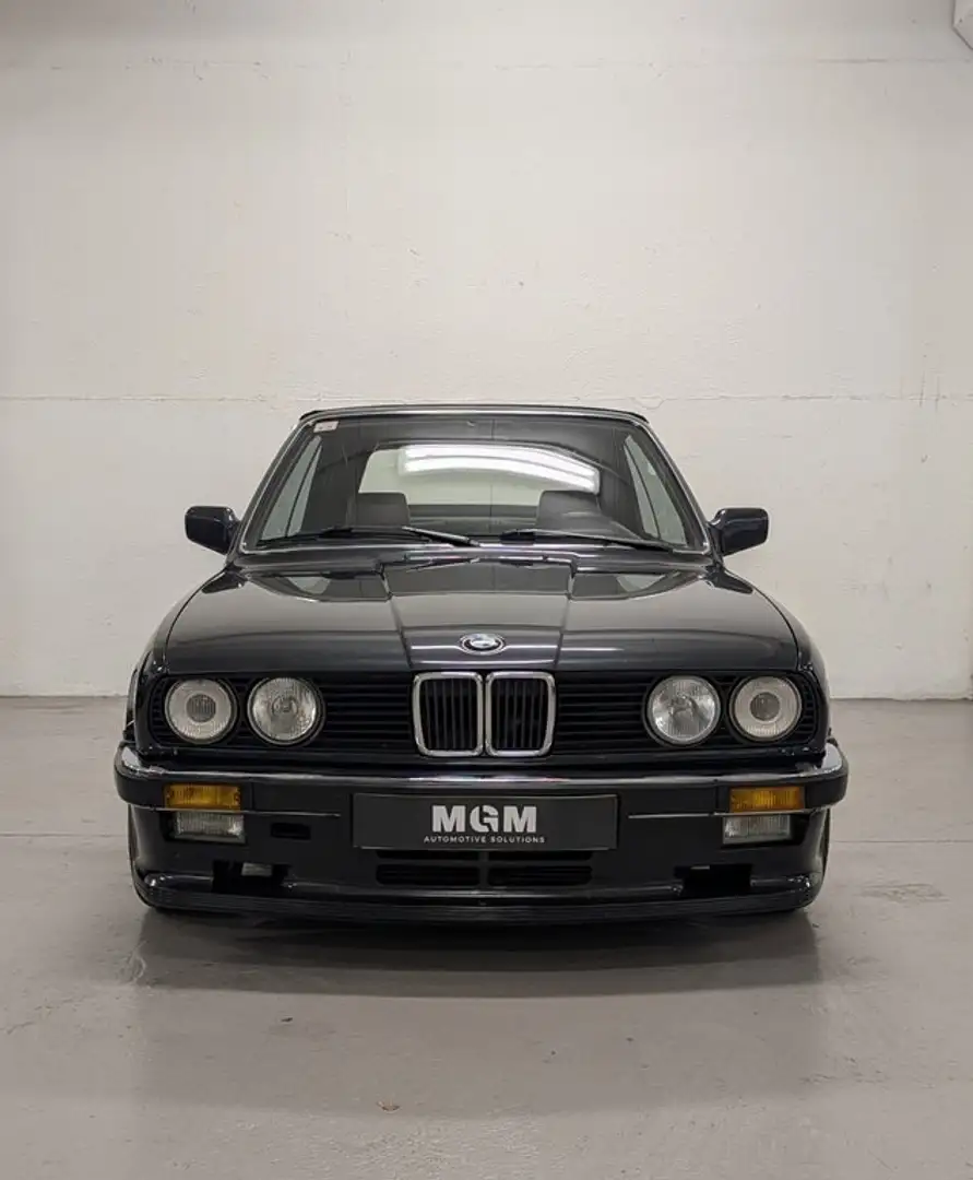 BMW 325 325i Cabriolet Negro - 1