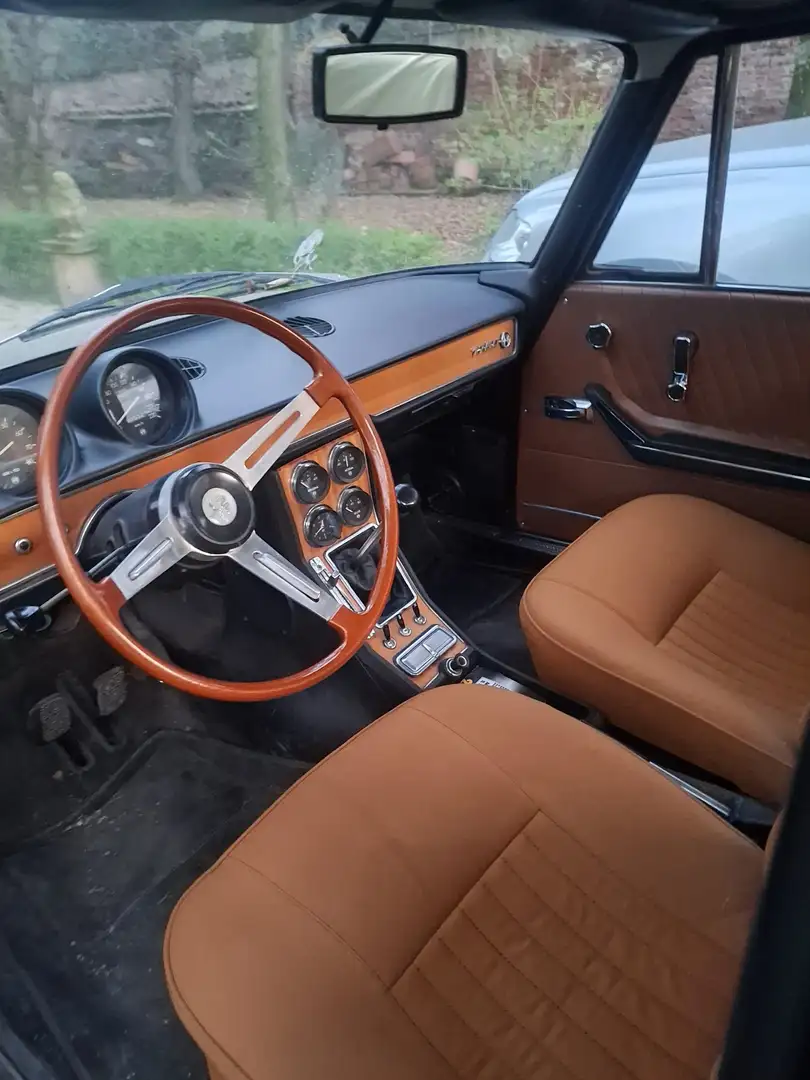 Alfa Romeo 1750 - 2