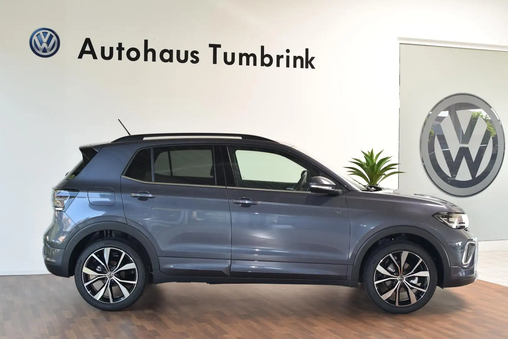 Volkswagen T-Cross R-Line TSI Navi ACC Matrix Kamera Garantieverl. Grau - 2