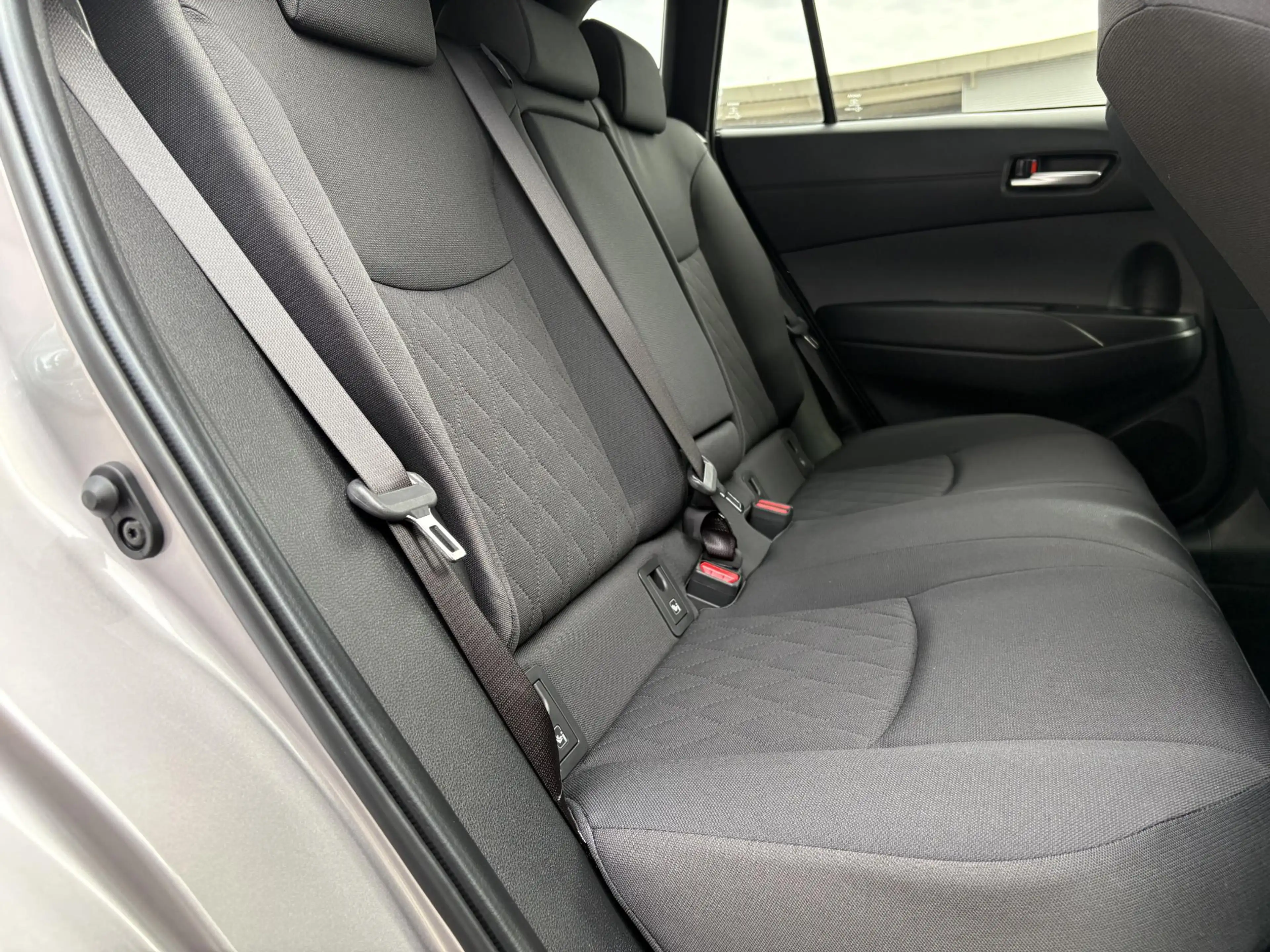 Toyota Corolla Cross Hybrid 140 Dynamic STOEL/STUURVERW 18'' LM-VELGEN — photo 19