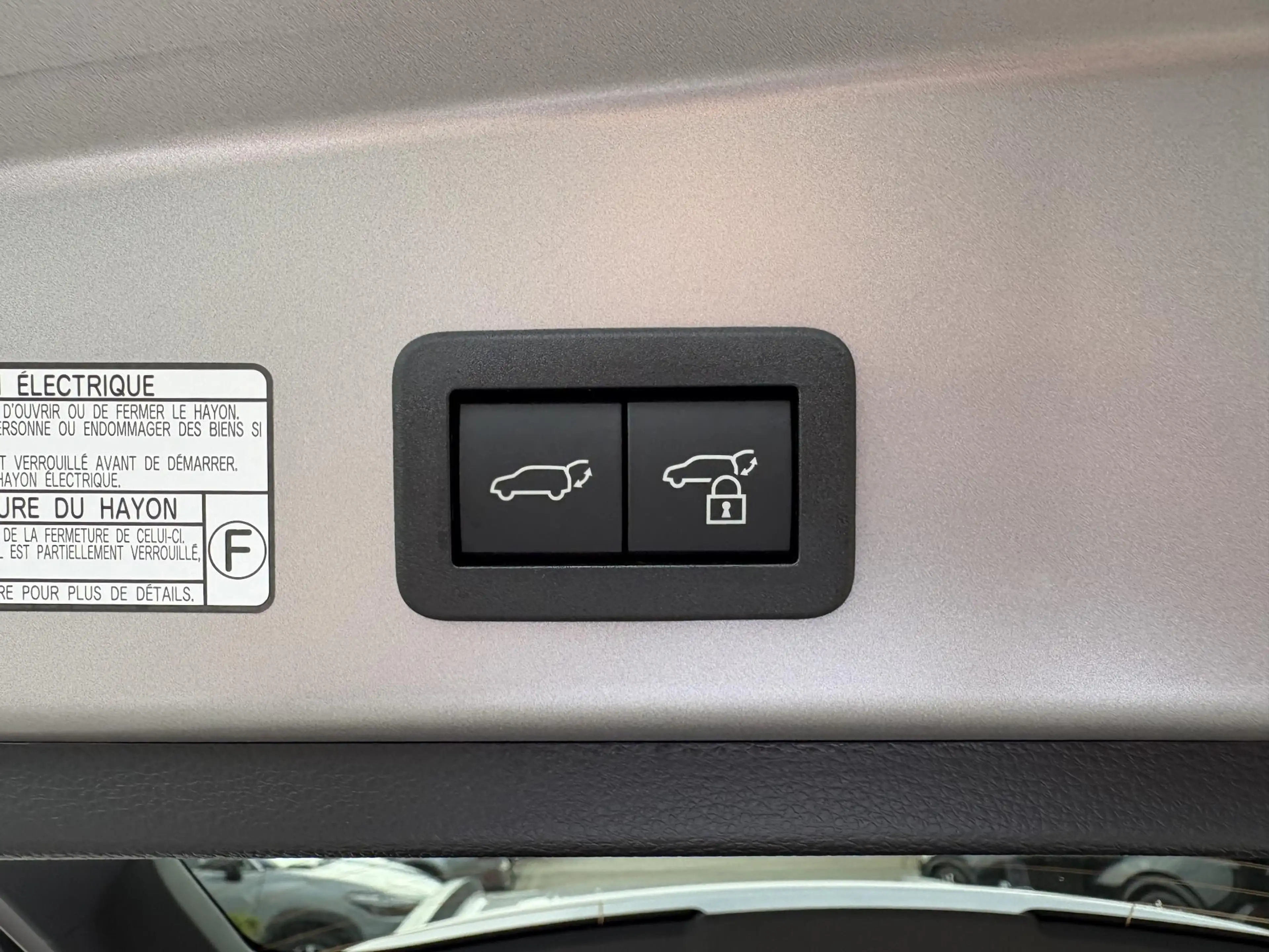 Toyota Corolla Cross Hybrid 140 Dynamic STOEL/STUURVERW 18'' LM-VELGEN — photo 8