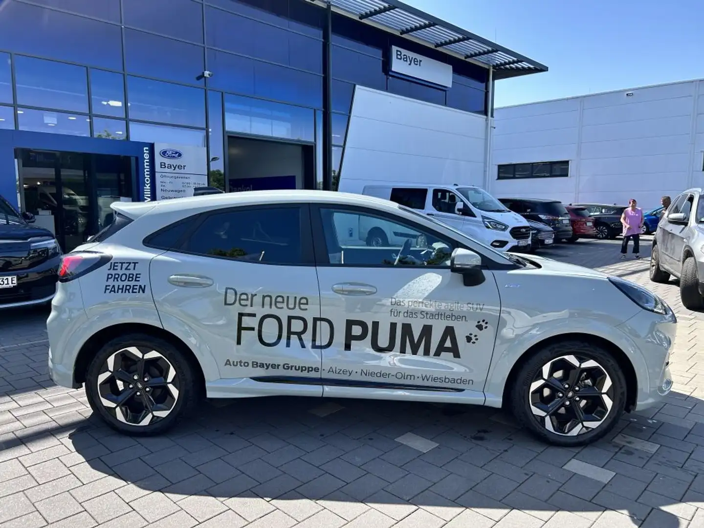 Ford Puma 1.0 EcoBoost Hybrid ST-LINE X Grau - 2