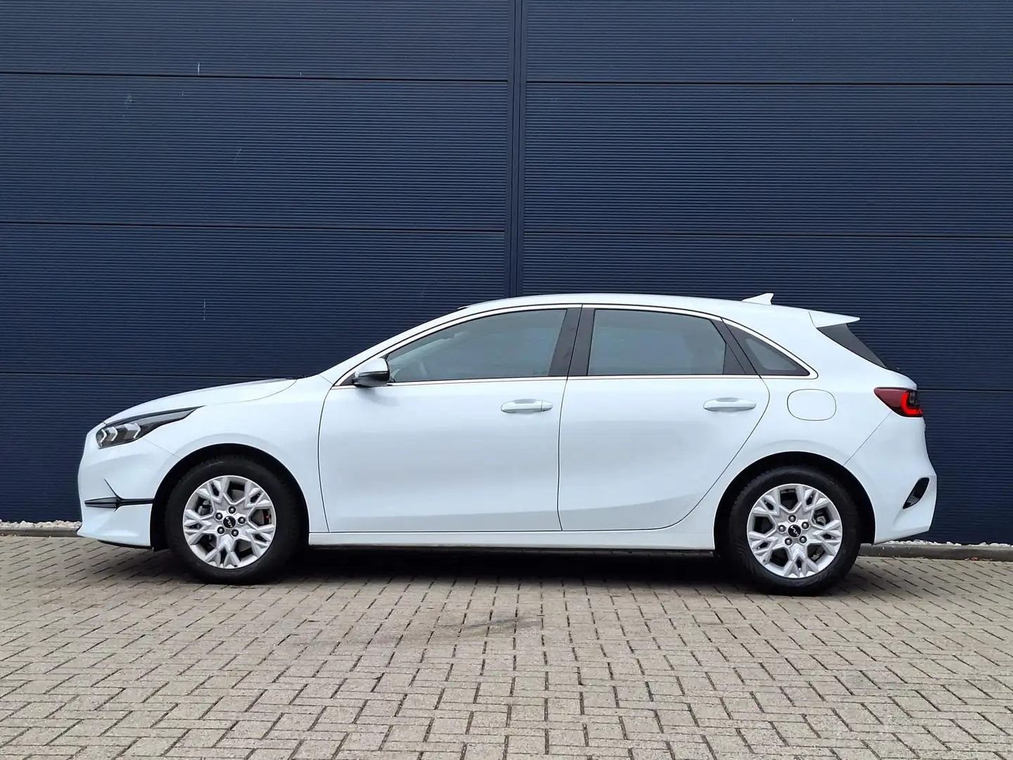 Kia Ceed / cee'd 1.0 T-GDi 120pk DynamicLine I 17"Lichtmetalen Velg Wit - 2