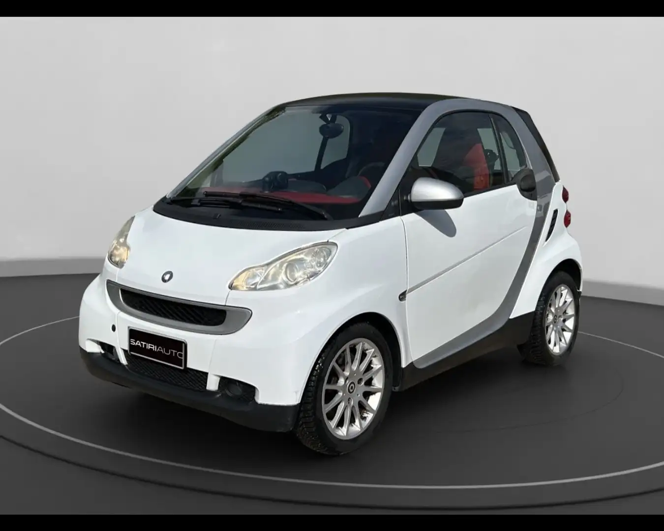 smart forTwo coupe 1.0 mhd Passion Bianco - 1