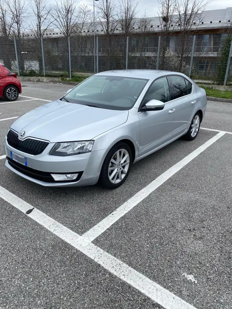 Skoda Octavia 2.0 tdi cr Executive - 2