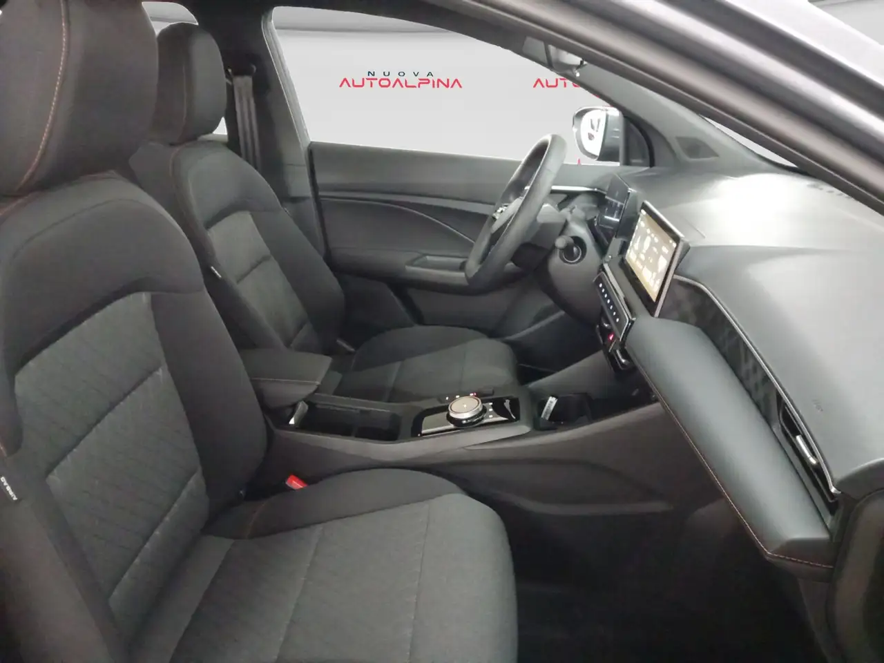 MG MG3 3 Hybrid+ LUX 18