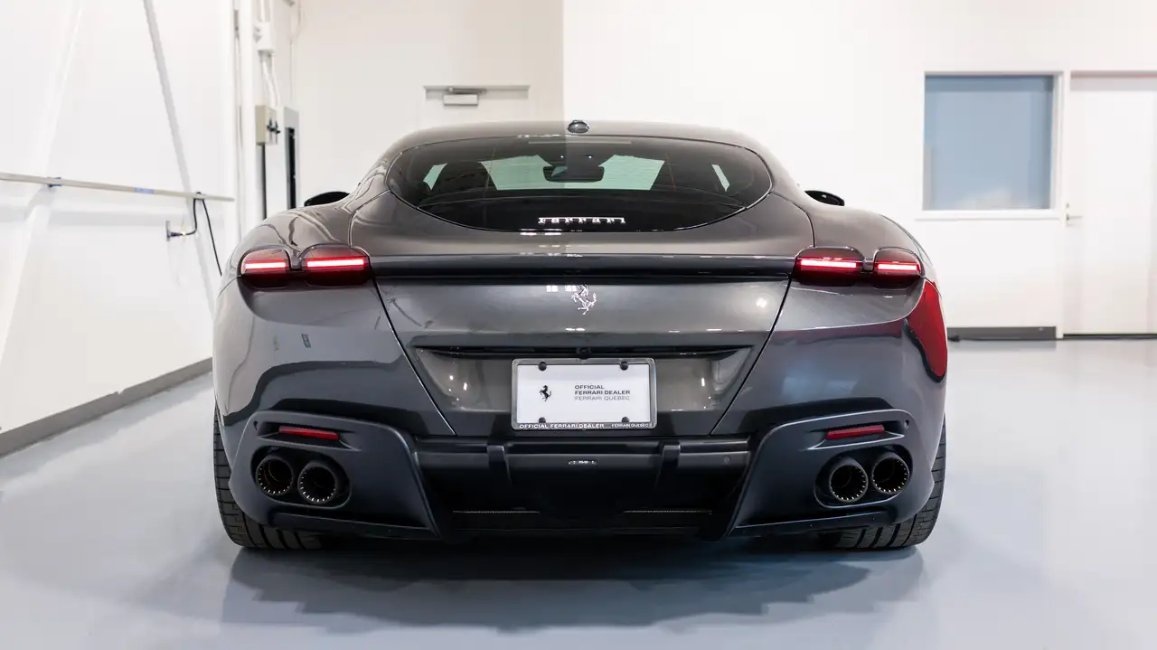 Ferrari Roma снимка Ferrari Roma
