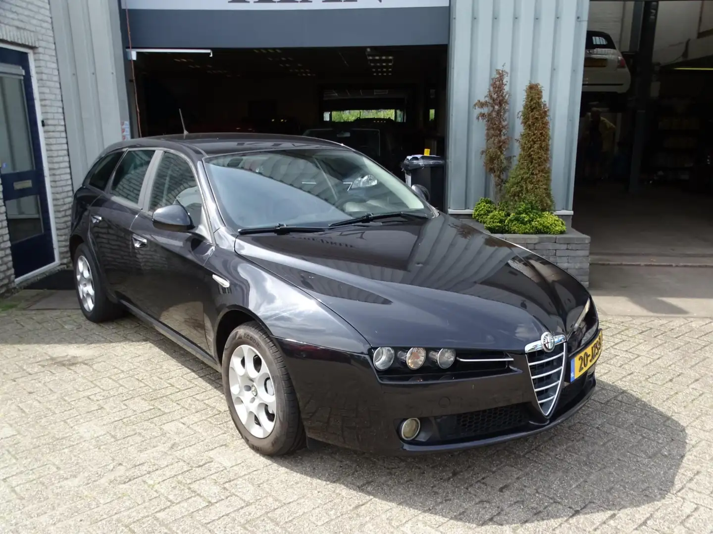 Alfa Romeo 159 Sportwagon 1.8 mpi Progression| Airco Schwarz - 2