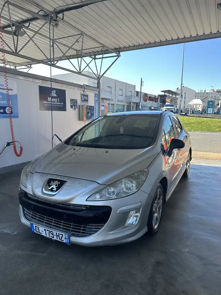 Peugeot 308 308